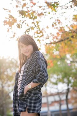 吴沚默