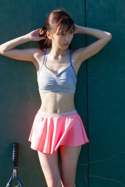 巨大乳尖奶怀孕