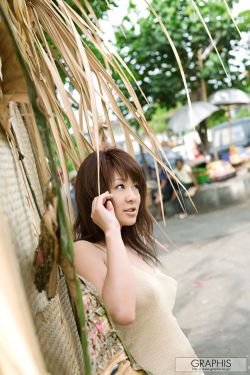 雨靴踩泥