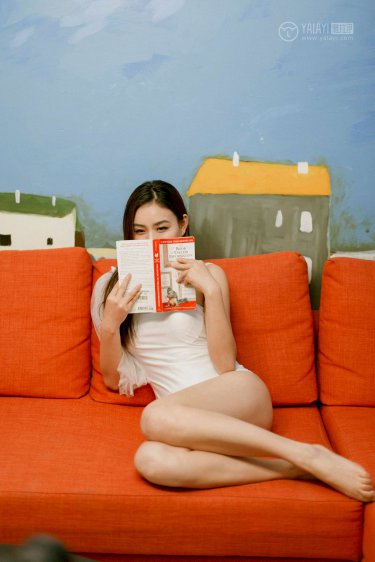女m被S玩胸虐乳哭着求饶