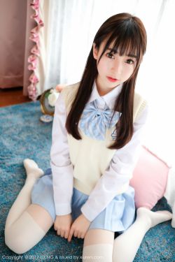 三月桃花雪